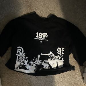 H&M Black Graphic Tee